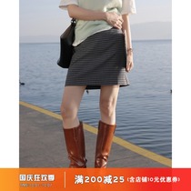 Ouyang Xi retro checkered bag hip skirt womens summer new high waist slim small man Joker a-shaped skirt
