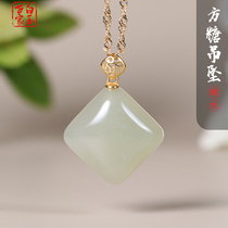 White Yusei family and Tian jade 18K gold inlaid with clear water Fang sugar pendant ladys jade jade pendant female jade jade jade