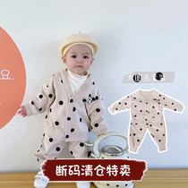 Childrens clothing ins Korean version of boys and girls 2021 autumn foreign style childrens suit wave dot knitting two-piece suit