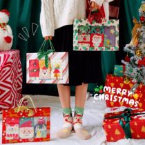 Three pairs of coral fleece Christmas socks cartoon Santa elk snowman thickened warm womens sleep home socks