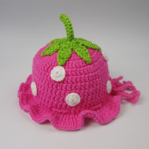 Spring and autumn and winter hand-woven men and women baby wool hat cute strawberry shape Korean version of windproof warm princess hat