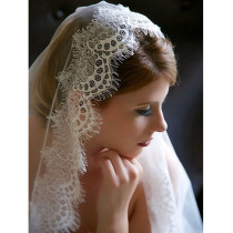 Crystal love new bride wedding veil Lace simple veil wedding photography can be used