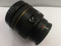 Classic portrait mirror Wang Minolta AF85 1 4 G SLR lens fixed focus large aperture Sony A mouth