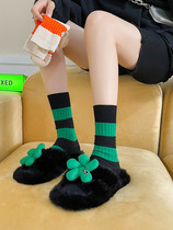 Green socks niche brand striped lantern socks net red personality men and women in the tube socks spring autumn autumn winter green retro