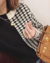 19 winter big cousin upper body asymmetrical houndstooth stitching small bat-type exquisite wool round neck sweater