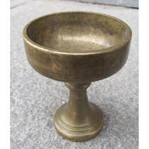 A good copper cup with a large bottom and a small copper cup.