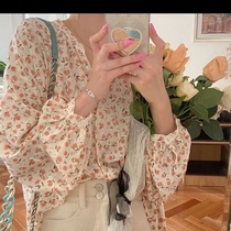 Sweet French Vintage Floral Shirt Female V-Neck Chiffon Jacket Foreign Style Cute Temperament Student Korean Loose Female