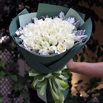 33 white rose bouquet of flowers at Tongcheng Fresh flower shop in Yuan District in Jinan District of Liuan City Anhui Province