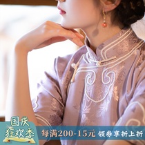 When is the spring flower and autumn moon? Spring and summer retro old satin Ruyi Yuntou Chinese style long cheongsam