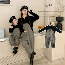 Net red parent-child clothing 2021 autumn new female casual backpack pants set girls foreign style Korean two-piece set