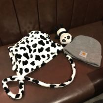  Special offer 49 earth cool plush cow shoulder messenger bag