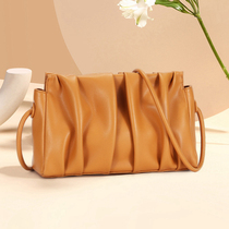 Gussen Slave Genuine Leather Cloud Pack Fold Small Square Bag Fashion Single Shoulder Bag Bull Leather Slanted Satchel Korean version Soft Peach Girl Pack Package