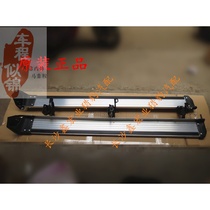 Cheetah 6470 6473 Black King Kong Q6 side pedal pedal body pedal (Changfeng original car)