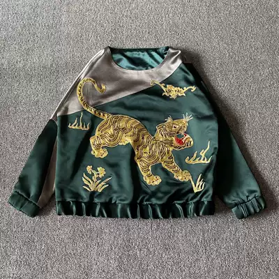 Cloud decoration totem 2021 original ethnic style women's hand-embroidered tiger casual contrast loose sweater