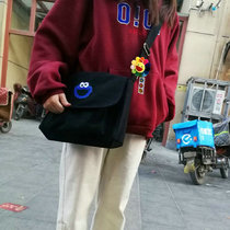 Japanese ins Hong Kong style street photography Harajuku shoulder bag student messenger bag all-match sun flower canvas bag female messenger bag