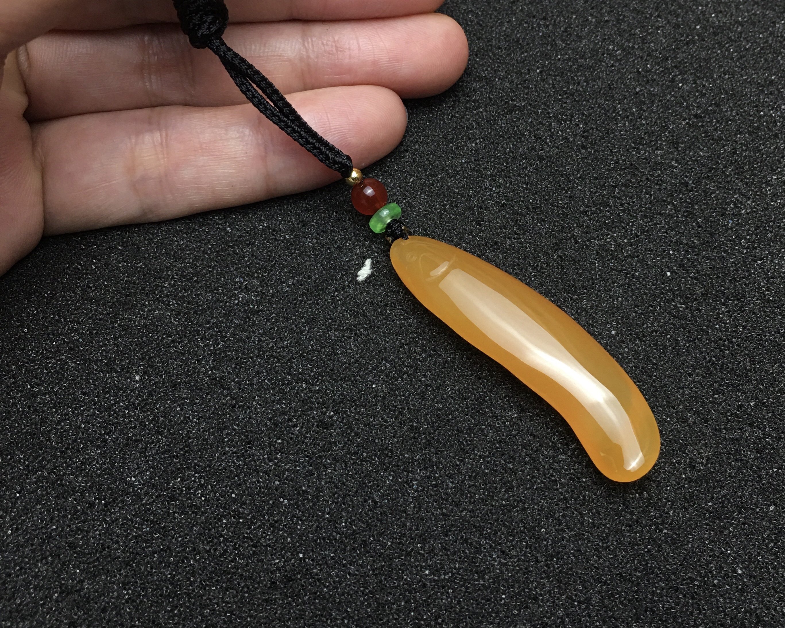 Rich fish pendant Yuzhuang Yu Fish Yue Yue Fall Fish Yue Dragon Gate Hanging Hanging Men and Women's Natural Jade Fake 10