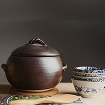 Spot Japan Wan Ancient Burning Earth Boiler Chestnut Type Rice Pan Heat Resistant Casserole Saucepan Rice Pan Ceramic Saucepan to Boil Porridge