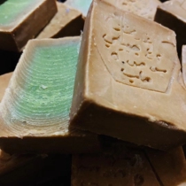 3 years olive ancient soap 40% laurel oil soap Syrian ancient soap Aleppo ancient soap cleansing bath shampoo