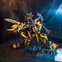 comicave 1 18 Transformers 4 CS Hornet Super Large Movable Glowing Transformers Alloy Edition
