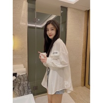 Wang Yiqins small shop womens coat pocket white shirt fashion versatile foreign style comfortable simple thin Leisure