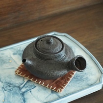 White-free ceramic tea set