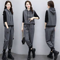 Fashion suit pants womens autumn 2021 new womens age reduction and thin Western style casual three-piece leggings suit