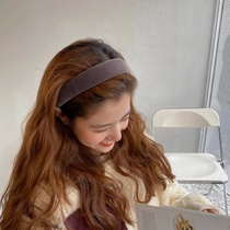 South Korean autumn and winter retro style velvet hair stirrup head hoop female 100 hitch for hair accessories lns net red hair card pressure hair