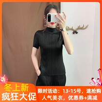 Basic three-house pleated T-shirt 2021 summer loose size bottoming shirt slim pleated coat womens short sleeves