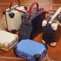 Total Generation Limited Edition GLOBE-TROTTER London Square MINIATURE Single shoulder handbag