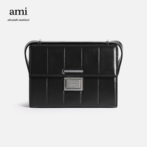 The AMI mens and womens classic designer cowhide quilted Déjà-vu one-shoulder diagonal straddle bag