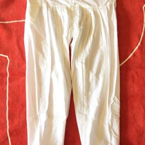 An easy version of pure cotton yoga pants in India