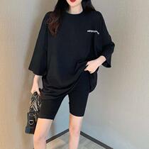 Korean version of missing letters T-shirt female summer girlfriends cotton loose long short sleeve male ins tide couple size