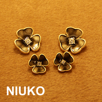 NIUKO flash diamond gold high-grade custom metal buttons high-grade overcoat buttons three-leaf flower buttons