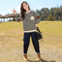 Girls Winter Sweater 2022 New Western Style Childrens Autumn and Winter Middle and Big Childrens Fashionable Round Neck Striped Knit Sweater