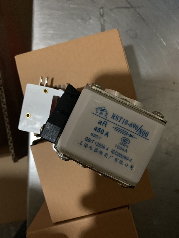 Shangtao Feiling Rst10-690/800 690V 100Ka 450A Fast Fuse Shangtao Feiling Rst10-690/800 690V 100Ka 450A Fast Fuse