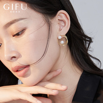 Big earrings Womens high-end sense earrings niche sterling silver temperament imitation pearl earrings Retro Port wind circle section ring
