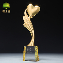 Love metal trophy custom-made Excellent staff creative touching character lettering Sales star heart to heart