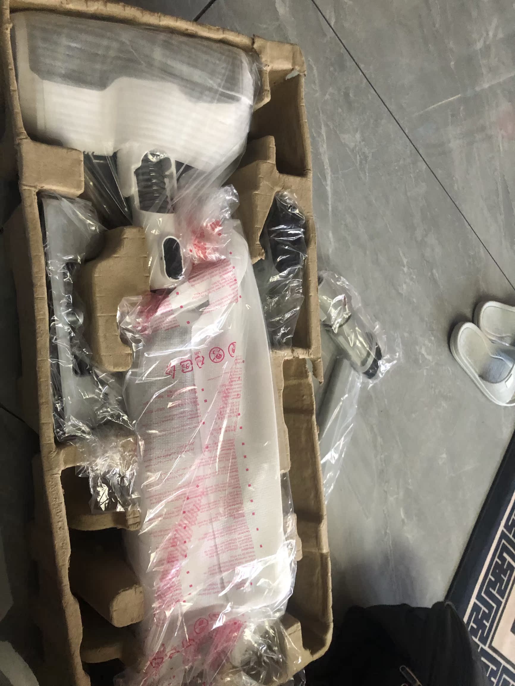 质量评测美的冷静星和智弧好吸尘器好不好用?怎么样呢?真相评测揭秘