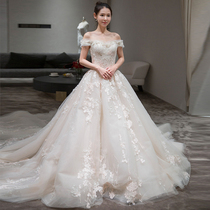  One-shouldered main wedding dress female 2021 new bride princess fantasy long tail Korean version simple and thin