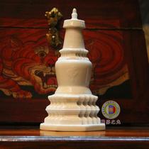 The symbol of Wutai Mountain--the Great White Tower (Shakyamuni Buddha Mami Relic Tower)