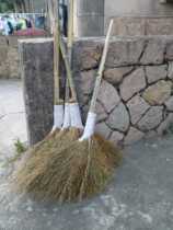 Manufacturers direct sales bamboo broomstick bamboo broom road site sanitation sweep bamboo sweep