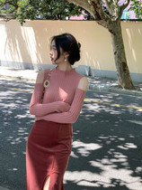 SYT little fairy looking forward to the off-shoulder thin sweater early autumn new slim slim pullover long sleeve top female