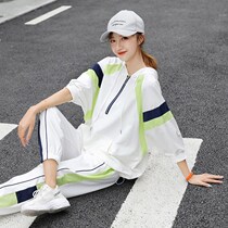 Hong Kong casual sports suit womens 2021 spring and Summer fashion loose bat sleeve hooded sweater thin personality two-piece set