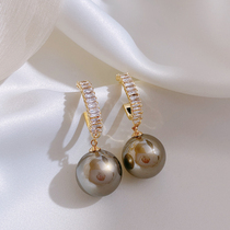 Big pearl earrings 2021 New Tide niche design temperament high ear jewelry retro round face thin earrings