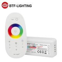2 4GHz Full touch RGBW lamp with wireless adjustable colour temperature remote control LED atmosphere light controller suit