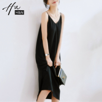 Black suspender dress womens 2021 new temperament V-neck sexy halter thin mid-long strap skirt womens summer