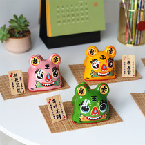 Send a Friend Colleagues Childrens Tiger Year Small Swing Piece Ceramics Business Small Gift the Forbidden City New Year Gift of the Annual Meeting of the Escort Courtesy of the Chinese New Year