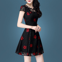 Black floral dress womens 2021 summer new Korean version of large lace womens temperament slim womens skirt spring