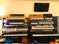 On-stage Ks7903 three-layer keyboard stand Synthesizer stand bearing 18kg keyboard A stand 