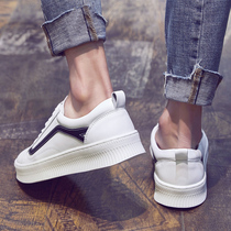 Small White Shoes Men Genuine Leather Summer New Light Mens Thin style casual shoes Han version Trend Breathable White Board Shoes Men